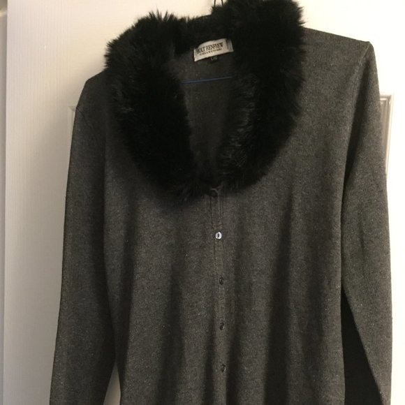 Holt Renfrew grey sweater with fur collar - Picture 2 of 4